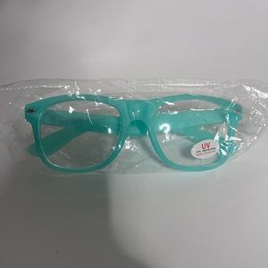NWOT | Guinness Clear Lenses Glasses